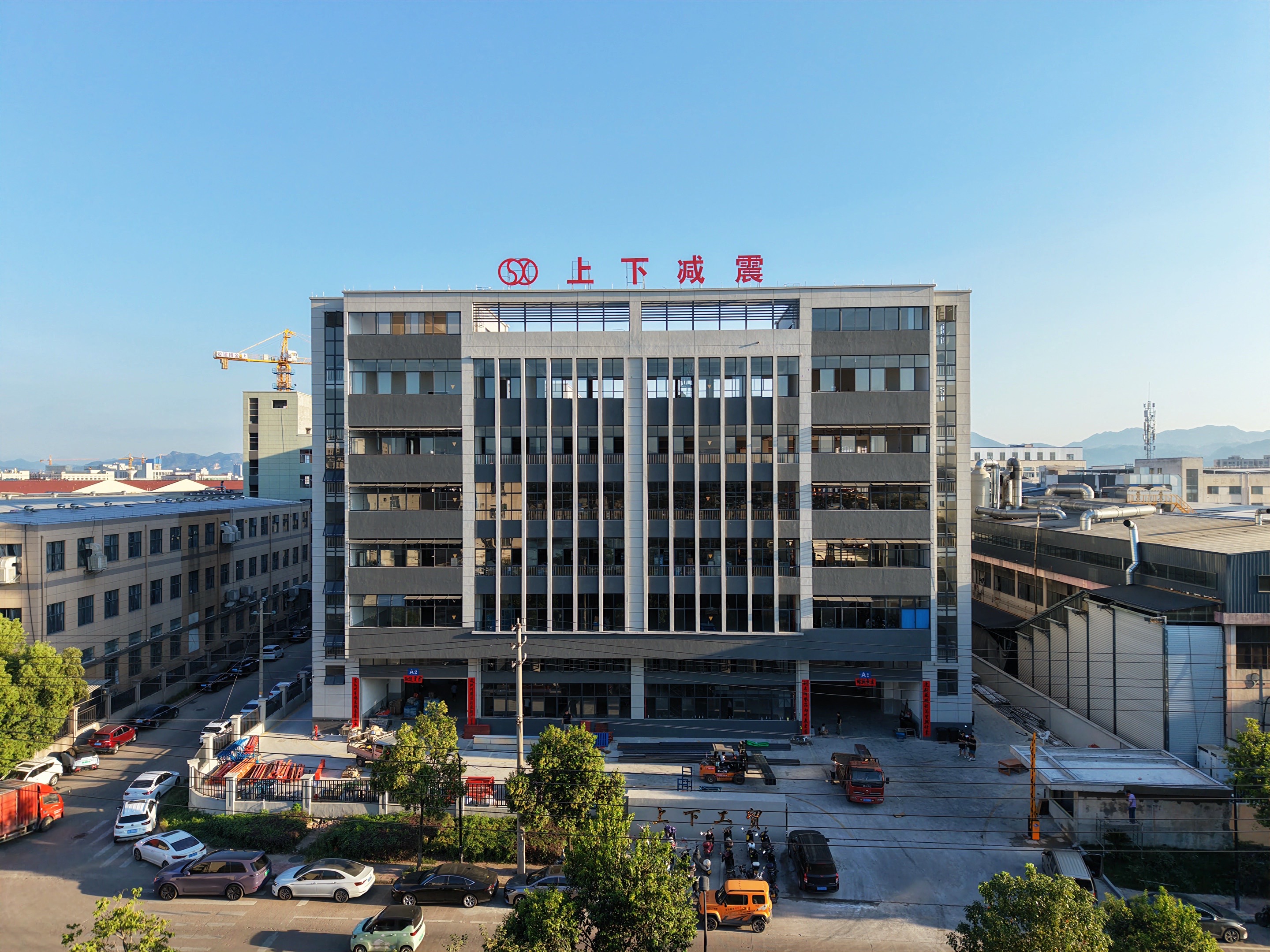 Да ли ће кинески брендови направити још један скок у оквиру политике безвизног режима? Наша компанија носи основне производе на мотопролеће 2026. како би заузела тржиште источне Европе